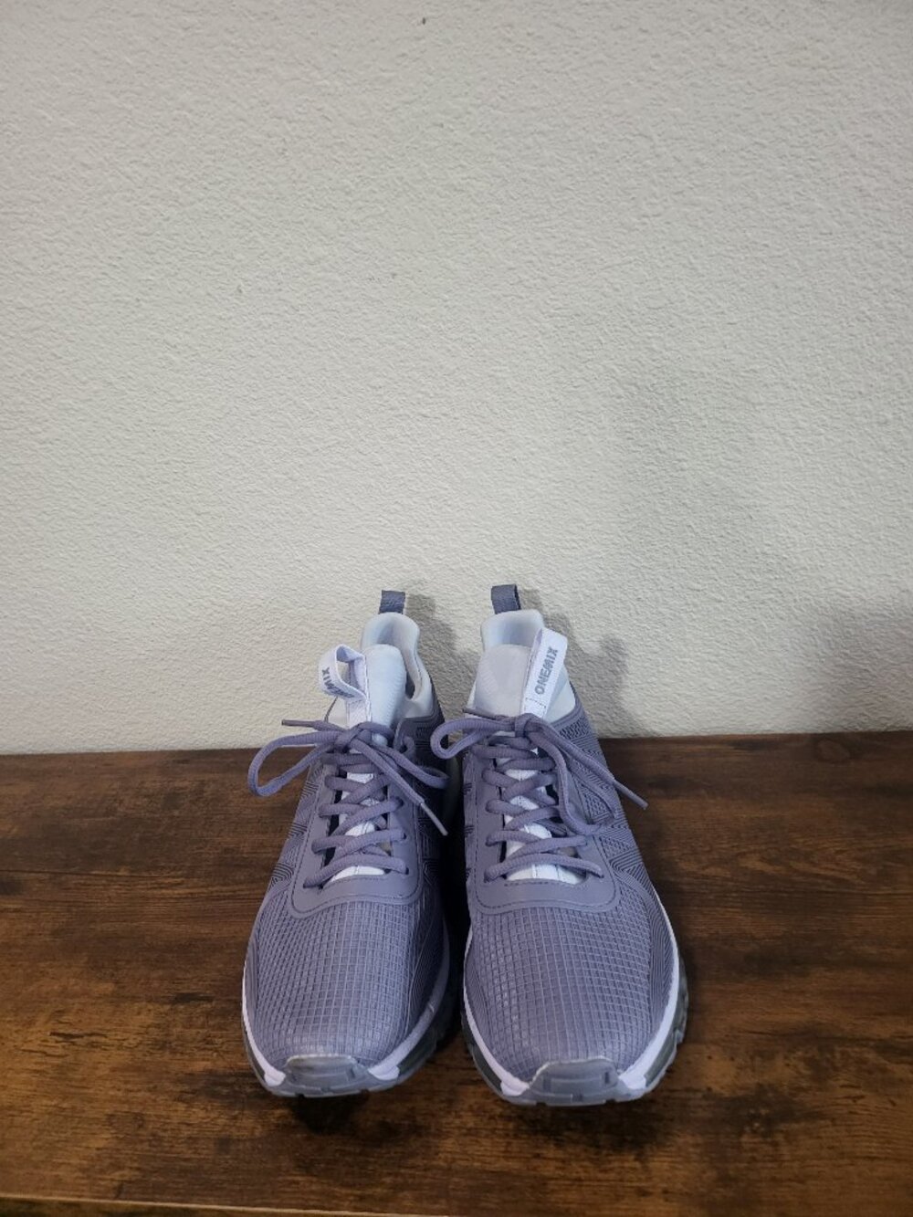 ONEMIX Lavender Gray Air Cushion Running Sneakers Men's 7 / Women's 8.5 EU 40